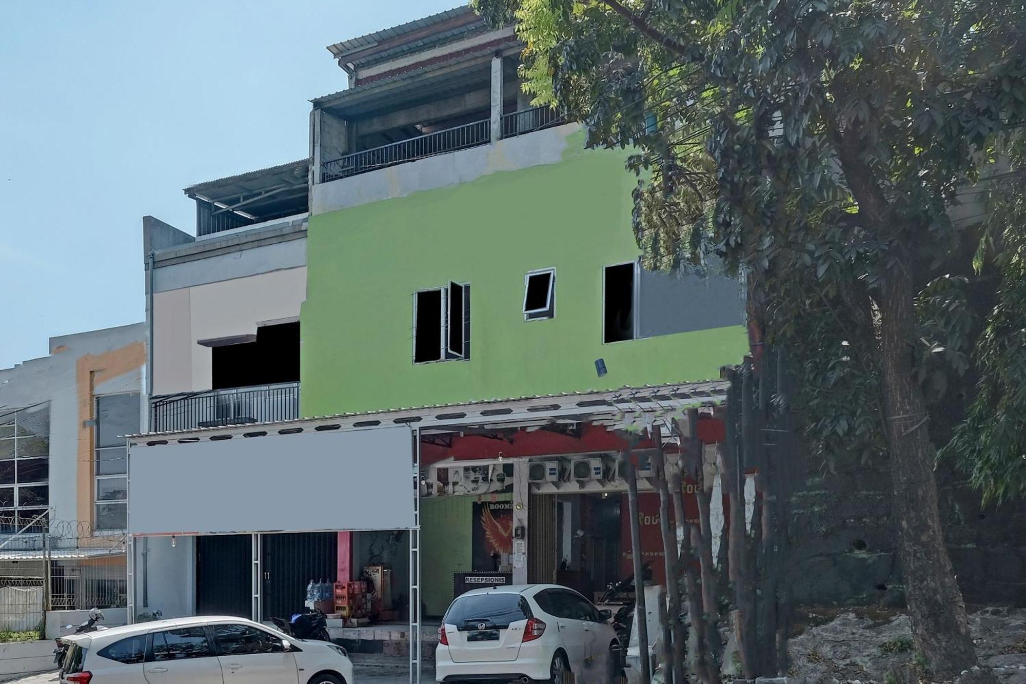 Oyo Life 92877 Hotel Rainbow 7296 Semarang Exterior photo